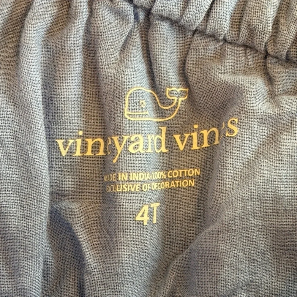 Vineyard Vines style profile